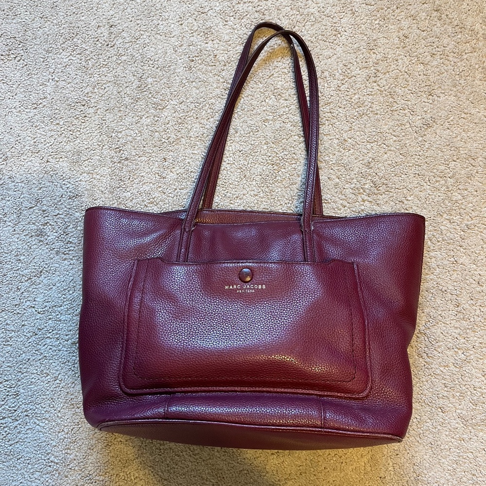 Marc Jacobs Empire City Burgundy Shoulder bag